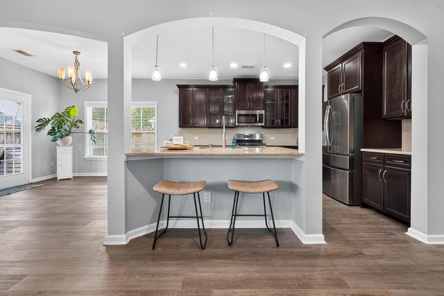 8007 Seastar Lane, Hanahan, SC 29410