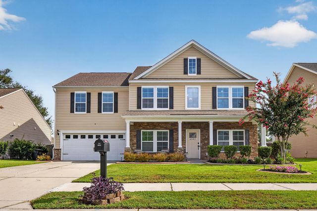 8007 Seastar Lane, Hanahan, SC 29410