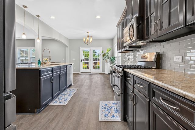 8007 Seastar Lane, Hanahan, SC 29410