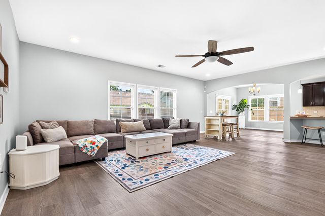 8007 Seastar Lane, Hanahan, SC 29410