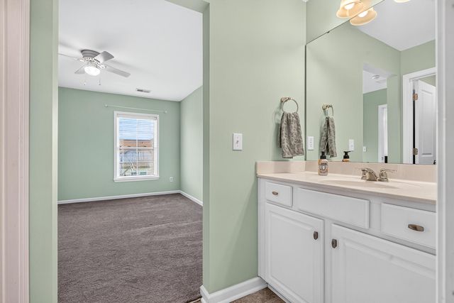 8007 Seastar Lane, Hanahan, SC 29410