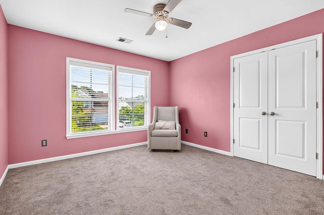8007 Seastar Lane, Hanahan, SC 29410