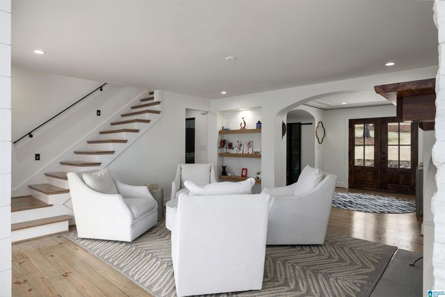 2600 ALTADENA ROAD, Vestavia Hills, AL 35243