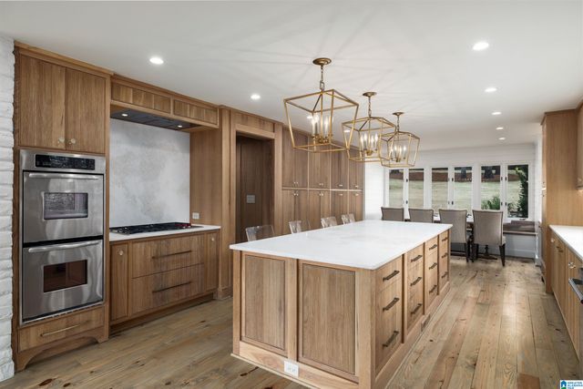 2600 ALTADENA ROAD, Vestavia Hills, AL 35243