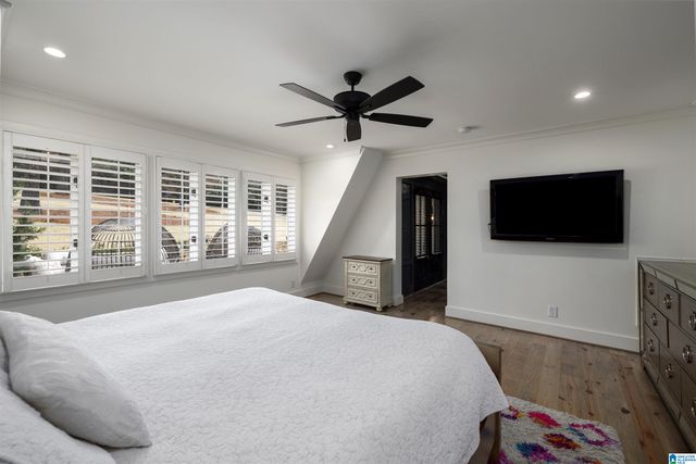 2600 ALTADENA ROAD, Vestavia Hills, AL 35243