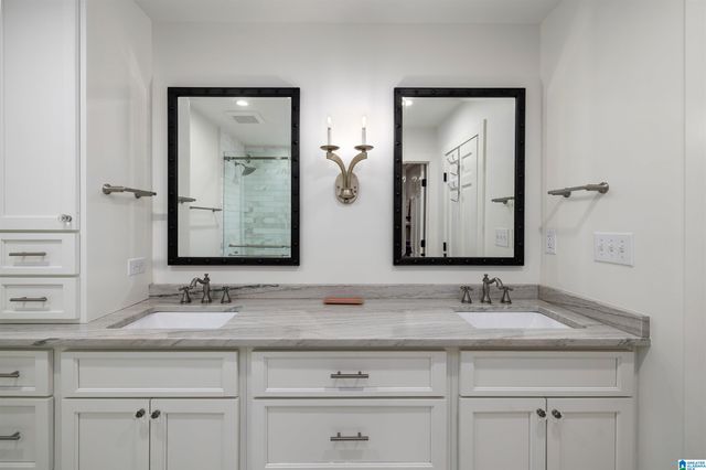 2600 ALTADENA ROAD, Vestavia Hills, AL 35243