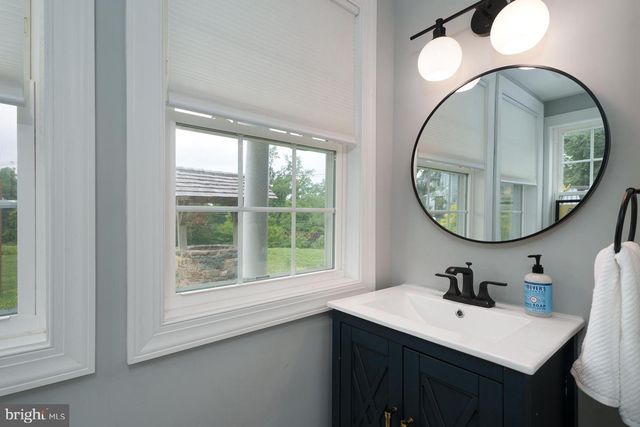 1334 RIVER RD, Titusville, NJ 08560