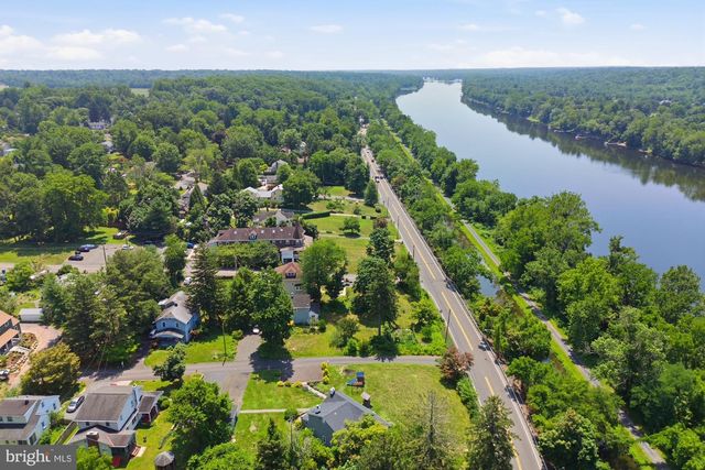 1334 RIVER RD, Titusville, NJ 08560