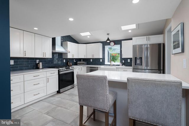 1334 RIVER RD, Titusville, NJ 08560