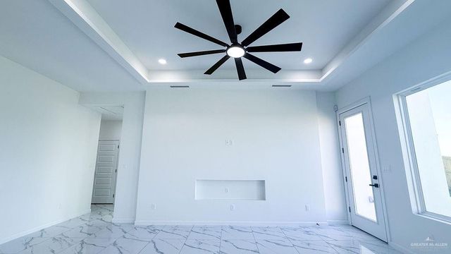 2319 E Tamarindo Street, Hidalgo, TX 78557