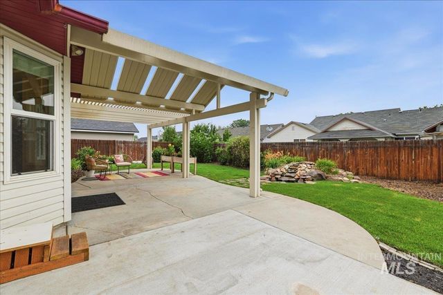 11214 W Poppy St, Boise, ID 83713