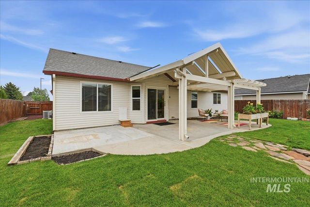 11214 W Poppy St, Boise, ID 83713