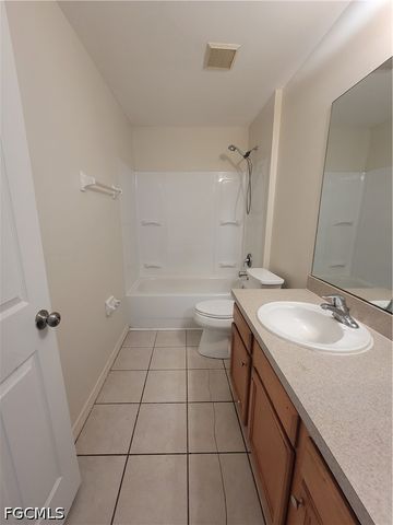 4511 30th ST SW, Lehigh Acres, FL 33973