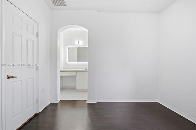 10863 NW 83rd 2 2, Doral, FL 33178