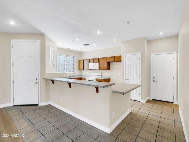 1330 S Aaron 216, Mesa, AZ 85209