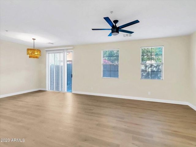 1330 S Aaron 216, Mesa, AZ 85209