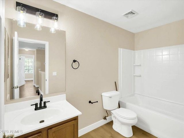 1330 S Aaron 216, Mesa, AZ 85209