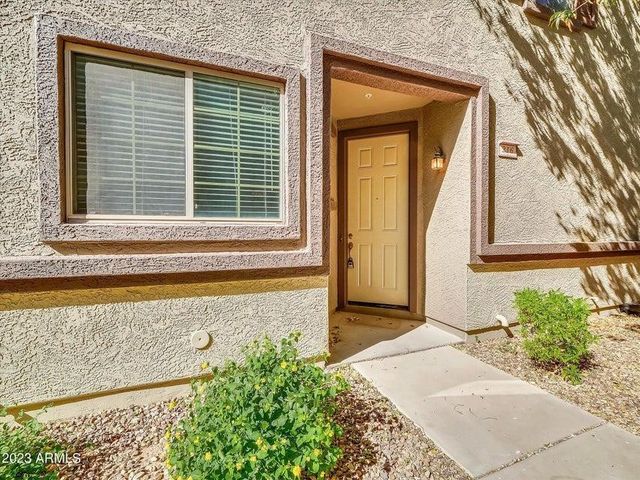 1330 S Aaron 216, Mesa, AZ 85209