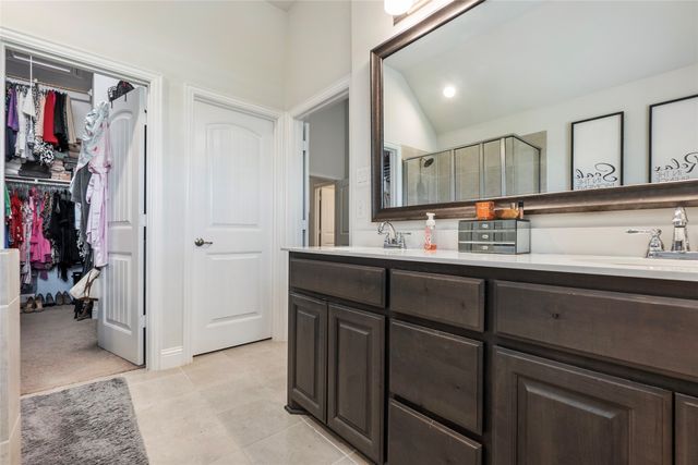 2513 Gramercy Park Drive, Flower Mound, TX 75028