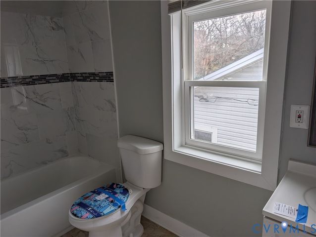 207 N 14th Ave, Hopewell, VA 23860