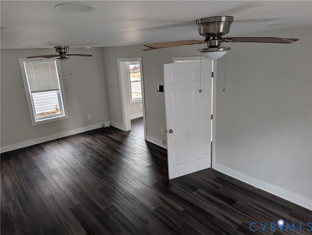 207 N 14th Ave, Hopewell, VA 23860