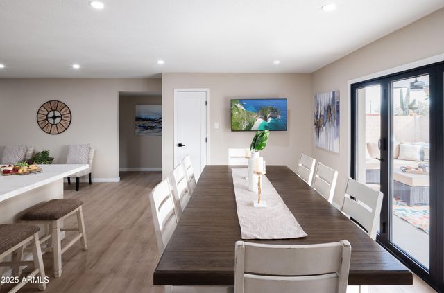 8731 E COLUMBUS Avenue, Scottsdale, AZ 85251