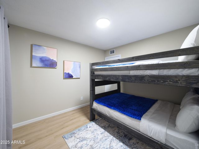 8731 E COLUMBUS Avenue, Scottsdale, AZ 85251