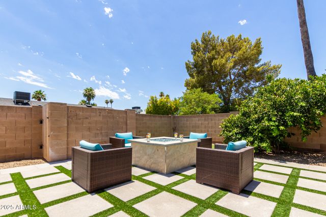 8731 E COLUMBUS Avenue, Scottsdale, AZ 85251