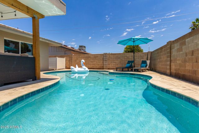 8731 E COLUMBUS Avenue, Scottsdale, AZ 85251