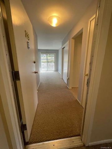 220 Parkside Drive 220, Suffern, NY 10901