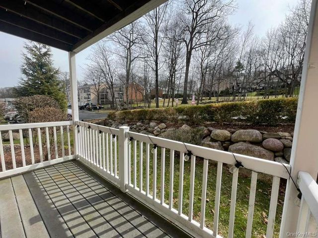 220 Parkside Drive 220, Suffern, NY 10901
