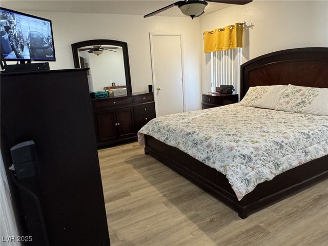 359 Pure April Avenue, Las Vegas, NV 89183