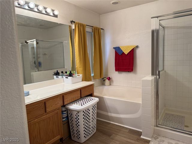 359 Pure April Avenue, Las Vegas, NV 89183