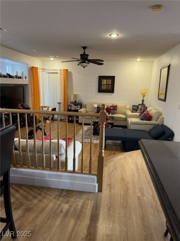 359 Pure April Avenue, Las Vegas, NV 89183