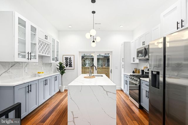 2650 EARP ST, Philadelphia, PA 19146