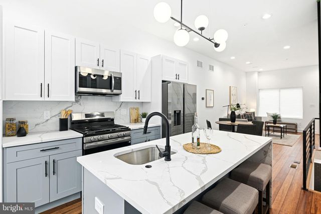 2650 EARP ST, Philadelphia, PA 19146