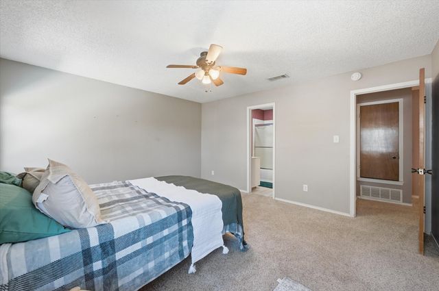 4900 Sagebrush Court, Arlington, TX 76017