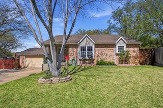 4900 Sagebrush Court, Arlington, TX 76017