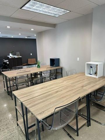 95 Merrick Way 710, Coral Gables, FL 33134