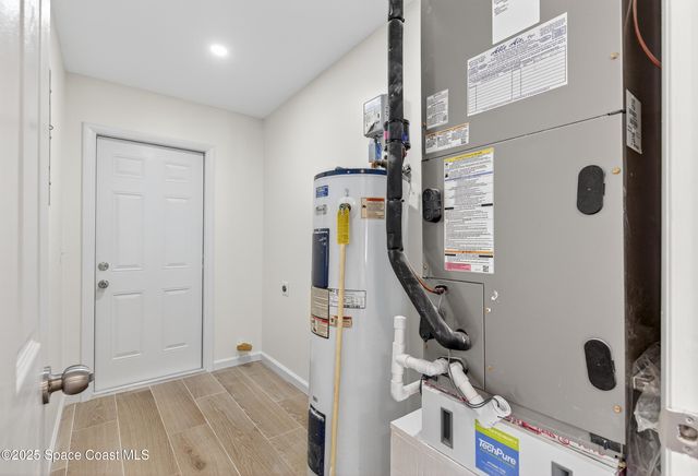 668 John Hancock Lane, Melbourne, FL 32904