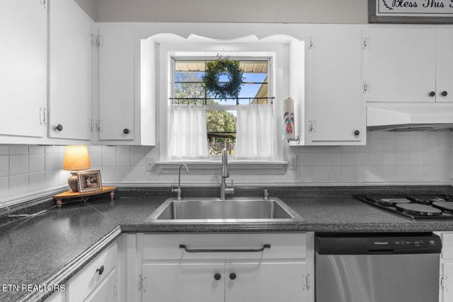 1112 Highway 305, Athens, TN 37303