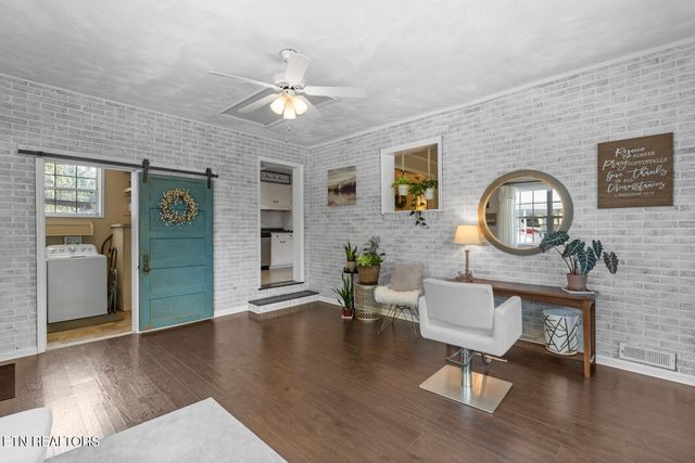 1112 Highway 305, Athens, TN 37303