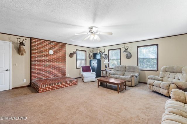 1112 Highway 305, Athens, TN 37303