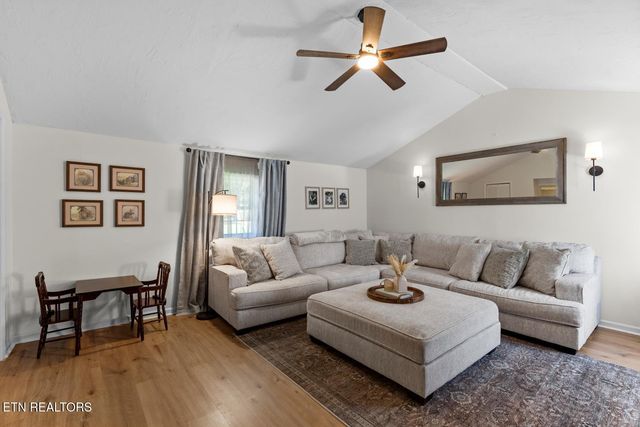 1112 Highway 305, Athens, TN 37303