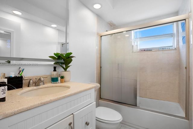 1300 Lincoln Rd A701, Miami Beach, FL 33139