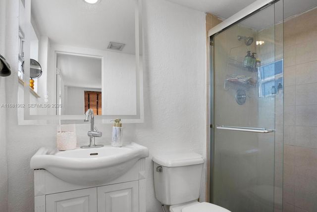 1300 Lincoln Rd A701, Miami Beach, FL 33139