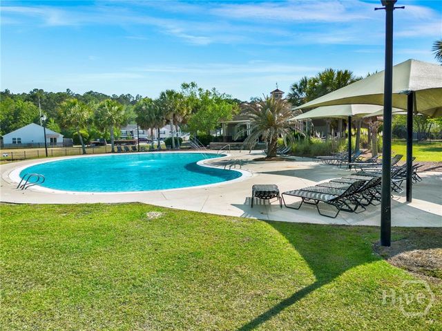 86 Crystal Lake Drive, Savannah, GA 31407