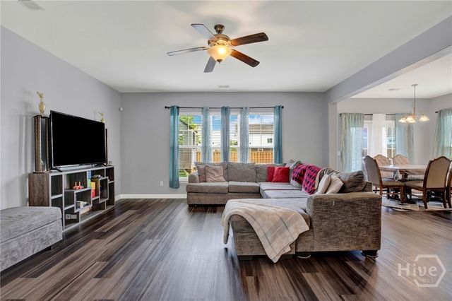 86 Crystal Lake Drive, Savannah, GA 31407