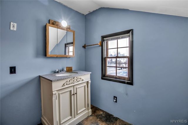 2736 Main Street, Newfane, NY 14108