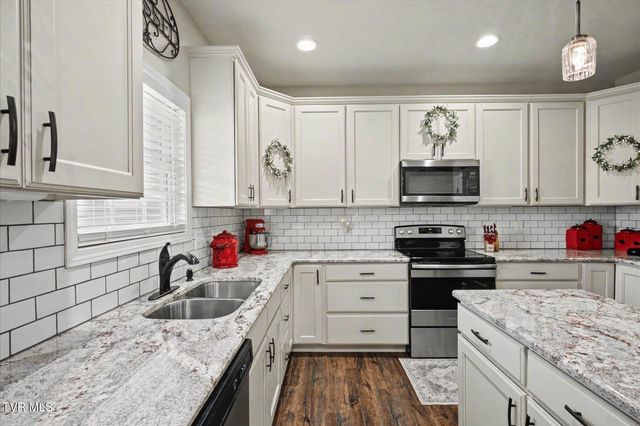 1228 Downing Place, Kingsport, TN 37660